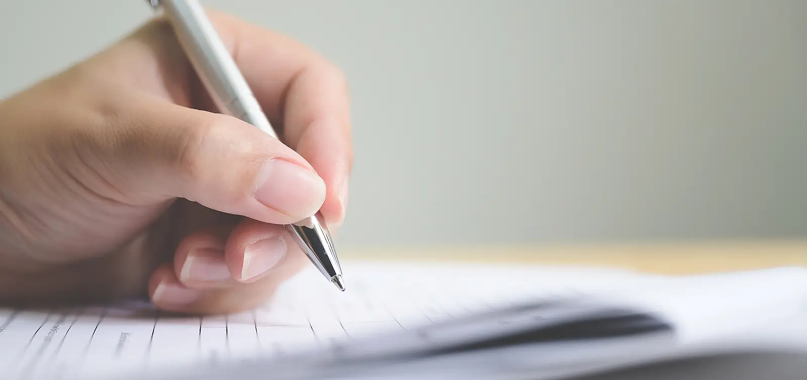 How to Draft a Professional Eviction Notice: Essential Steps and Tips